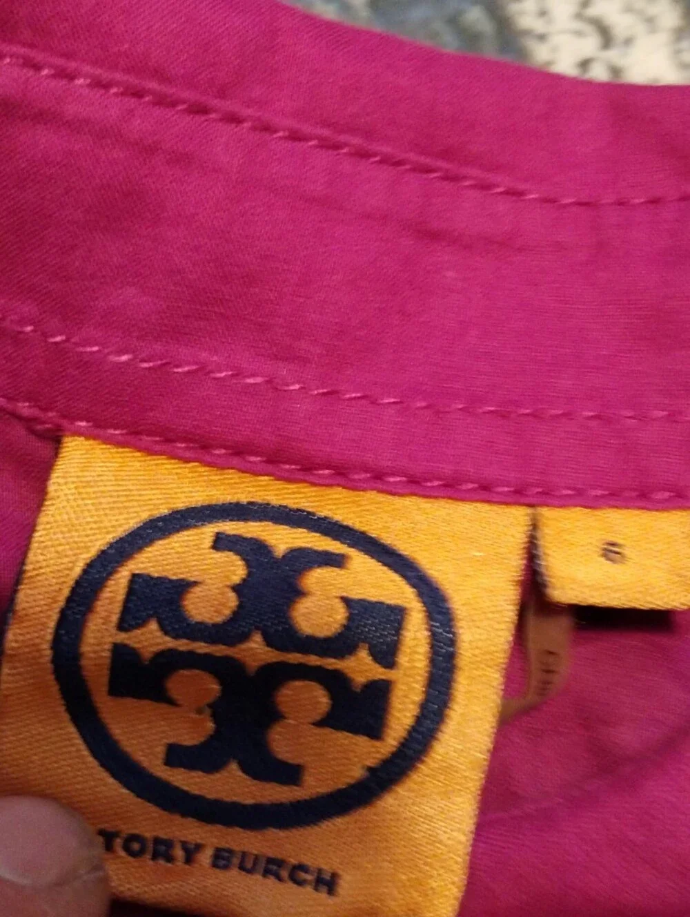 Tory Burch 100 % Lightweight cotton button up fuschia shirt size 6